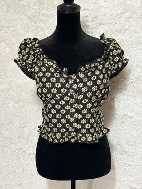 POL Verona Black Crop Top with Cream Floral Print